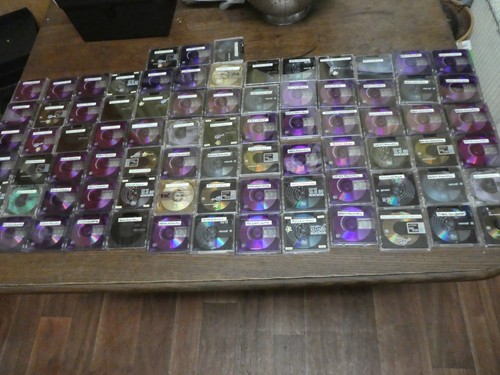 Rock roll lot 81 - &,